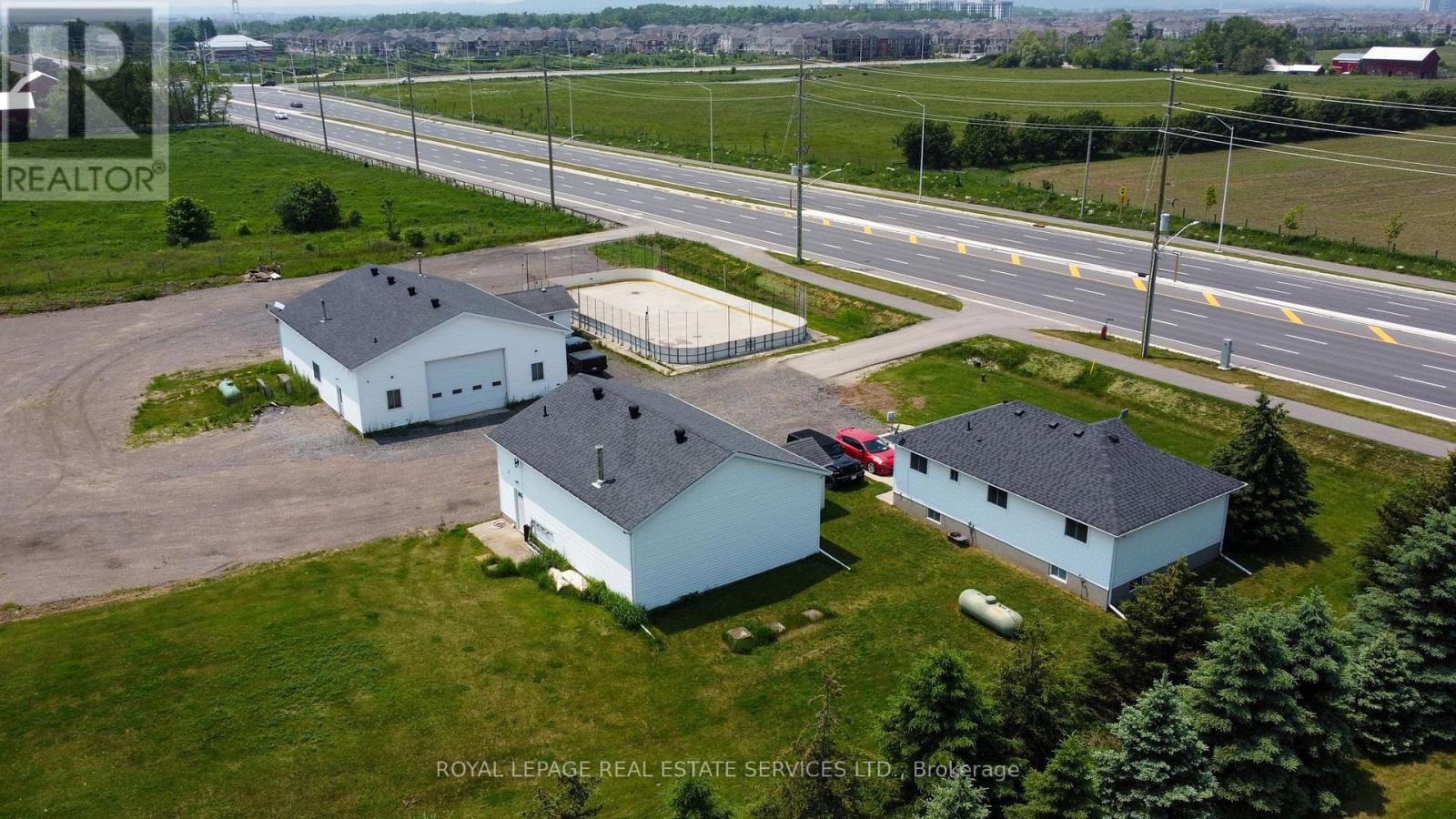 9240 Britannia Road, Milton, Ontario  L9T 7G5 - Photo 4 - W12921444
