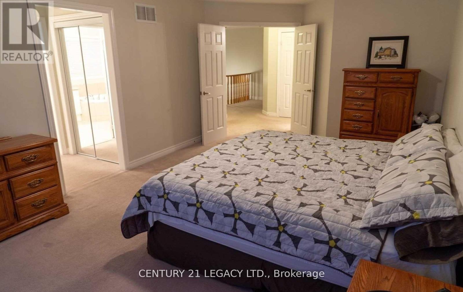 20 Trailside Walk, Brampton, Ontario  L6S 6J1 - Photo 8 - W12921478