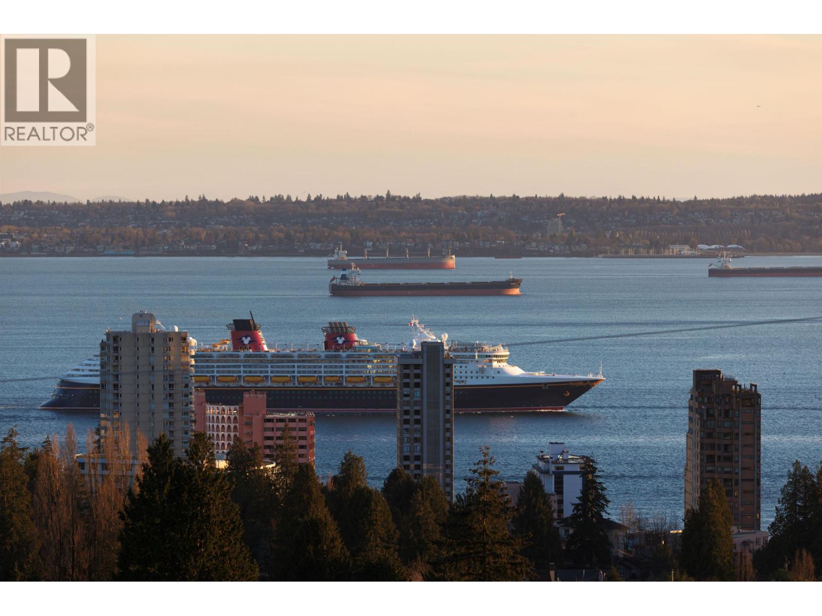 1715 22nd Street, West Vancouver, British Columbia  V7V 4E4 - Photo 8 - R3088686