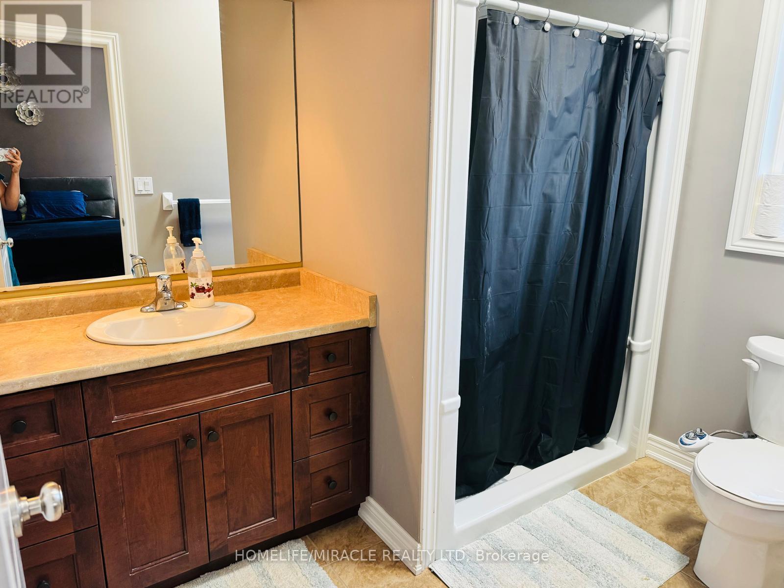 100 Creekside Drive, Welland, Ontario  L3C 0B4 - Photo 13 - X12921268