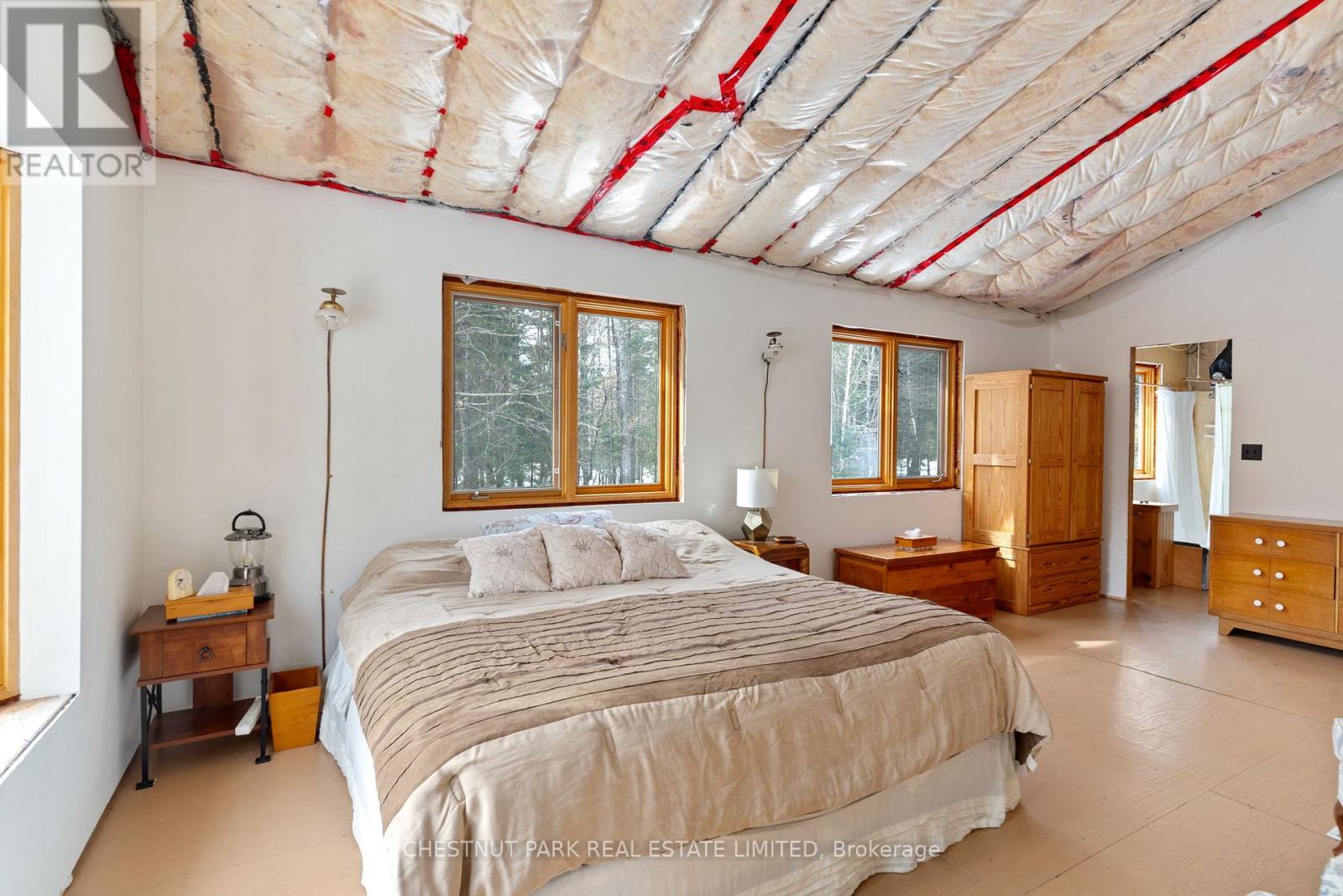 2411 Soyers Lake Road N, Dysart Et Al, Ontario  K0M 1S0 - Photo 12 - X12921292