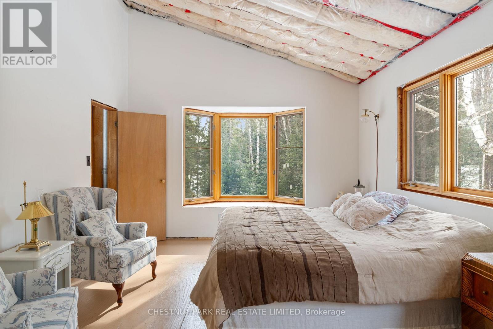 2411 Soyers Lake Road N, Dysart Et Al, Ontario  K0M 1S0 - Photo 13 - X12921292