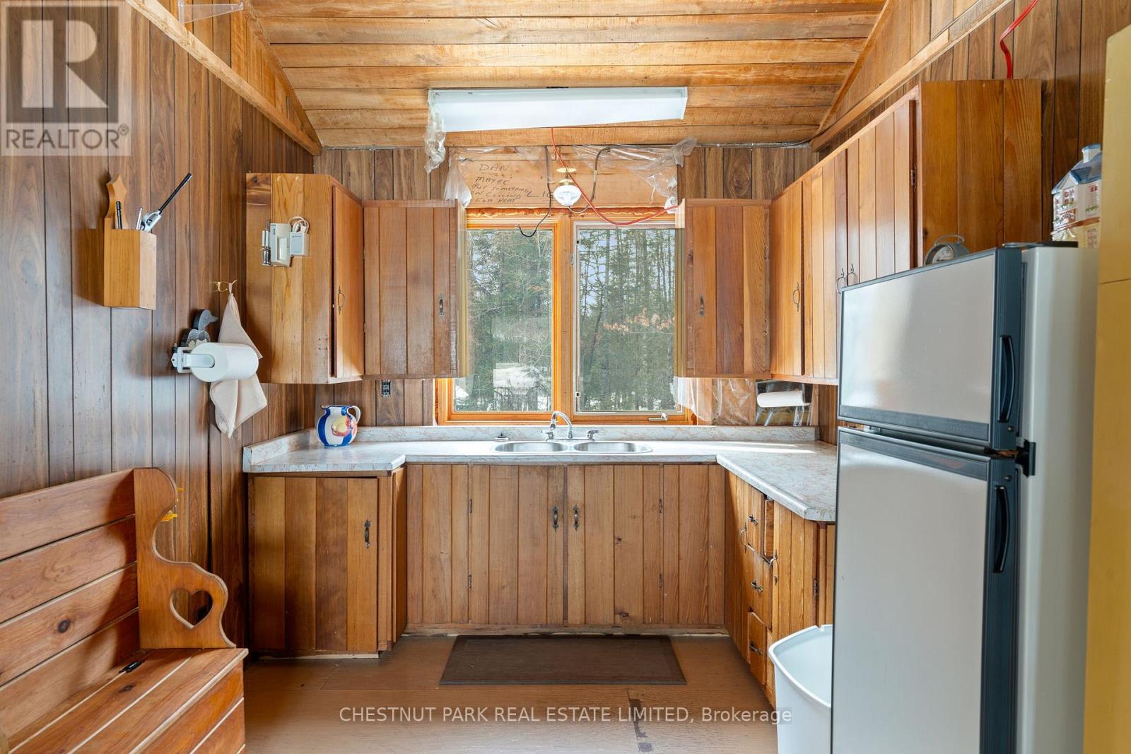 2411 Soyers Lake Road N, Dysart Et Al, Ontario  K0M 1S0 - Photo 8 - X12921292