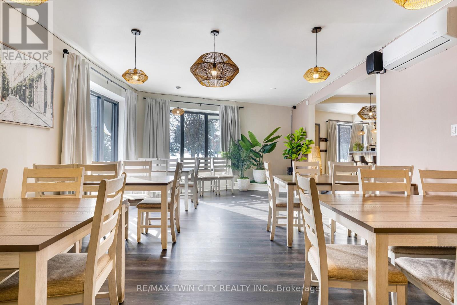 1472 King Street E, Kitchener, Ontario  N2G 2N7 - Photo 6 - X12921314