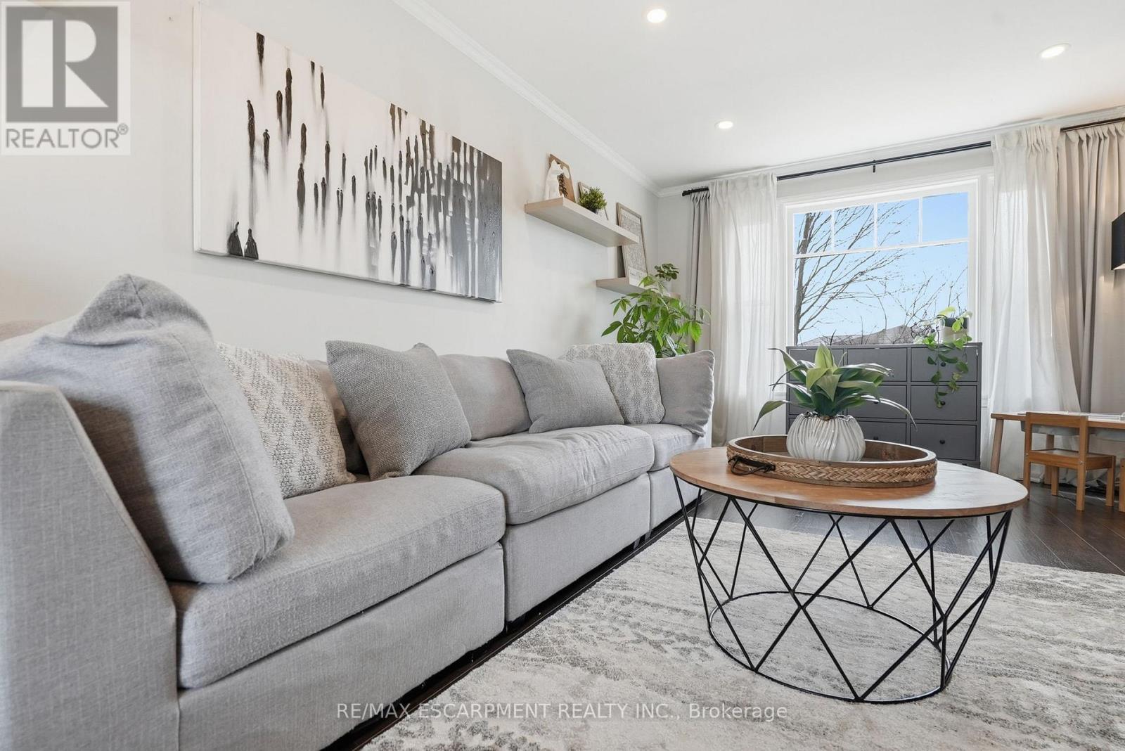 106 Laurel Street, Waterloo, Ontario  N3H 3Y4 - Photo 10 - X12921368