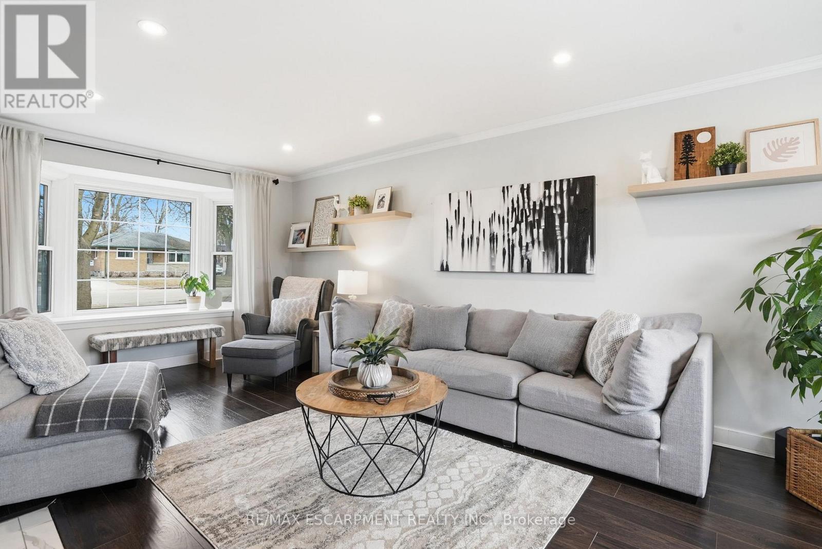 106 Laurel Street, Waterloo, Ontario  N3H 3Y4 - Photo 5 - X12921368