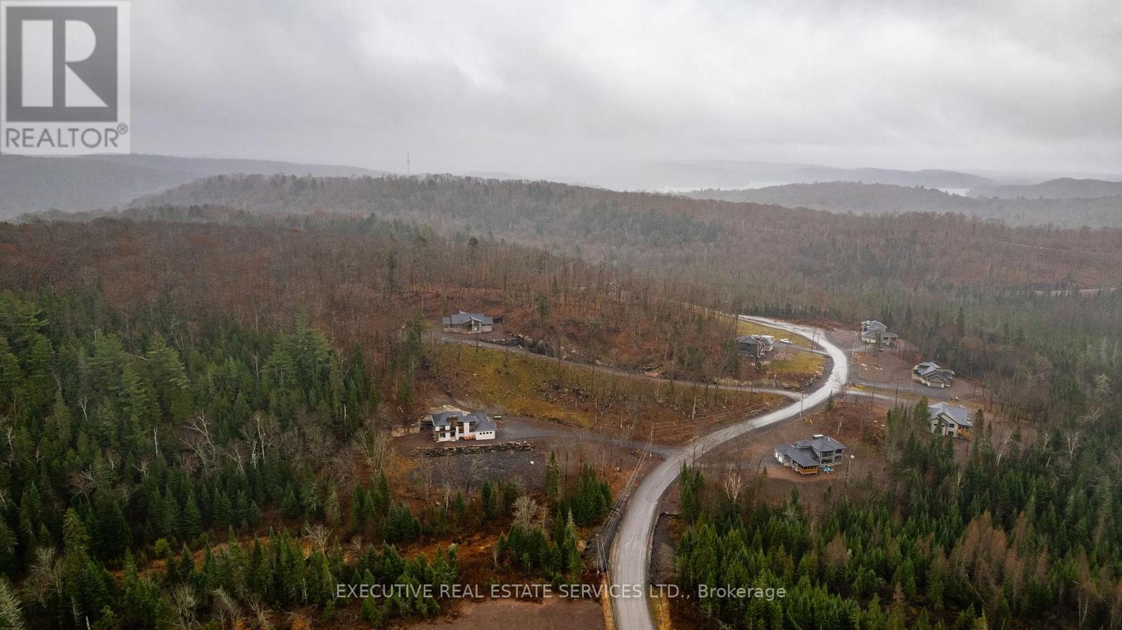 1049 Greensview Drive, Lake Of Bays, Ontario  P1H 0K1 - Photo 46 - X12921398