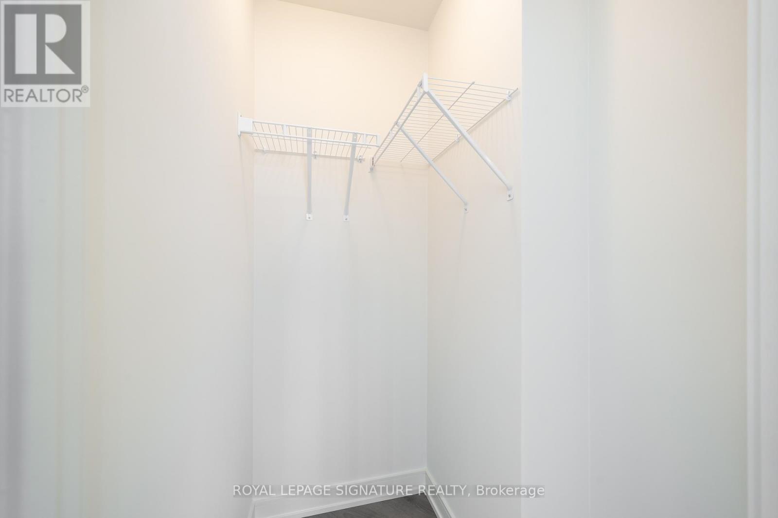 2304b - 8020 Derry Road, Milton, Ontario  L9T 2N2 - Photo 22 - W12911082