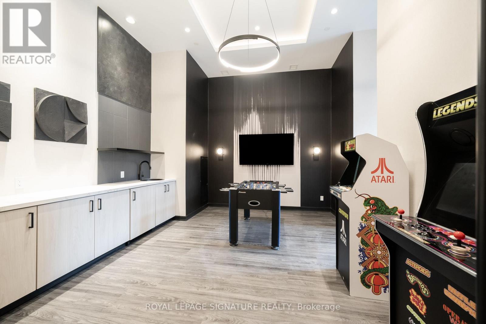 2304b - 8020 Derry Road, Milton, Ontario  L9T 2N2 - Photo 29 - W12911082