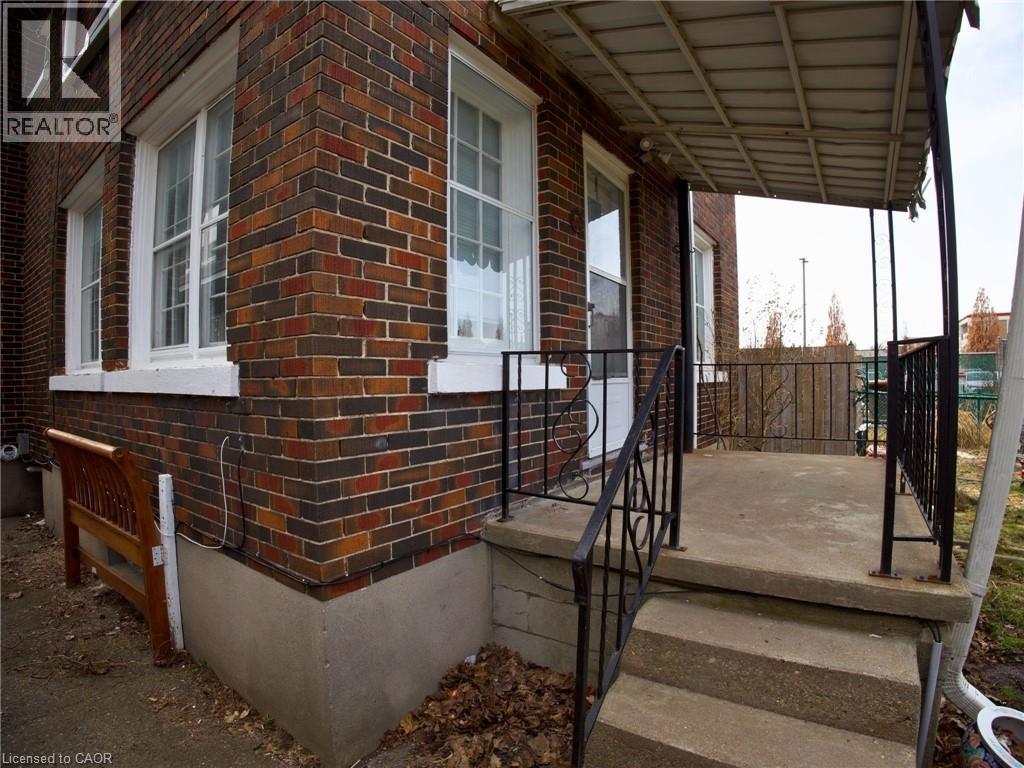 511 King Street Unit# B, Woodstock, Ontario  N4S 1M7 - Photo 2 - 40814443