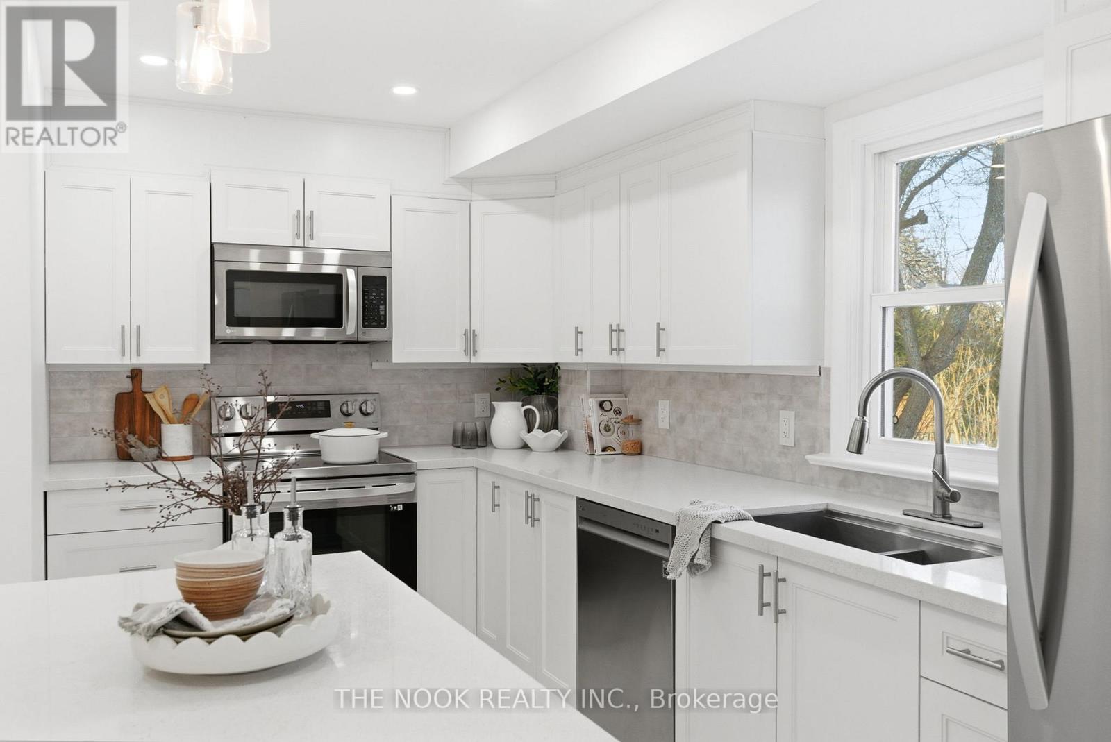 126 Abbott Boulevard, Cobourg, Ontario  K9A 4E7 - Photo 18 - X12921546