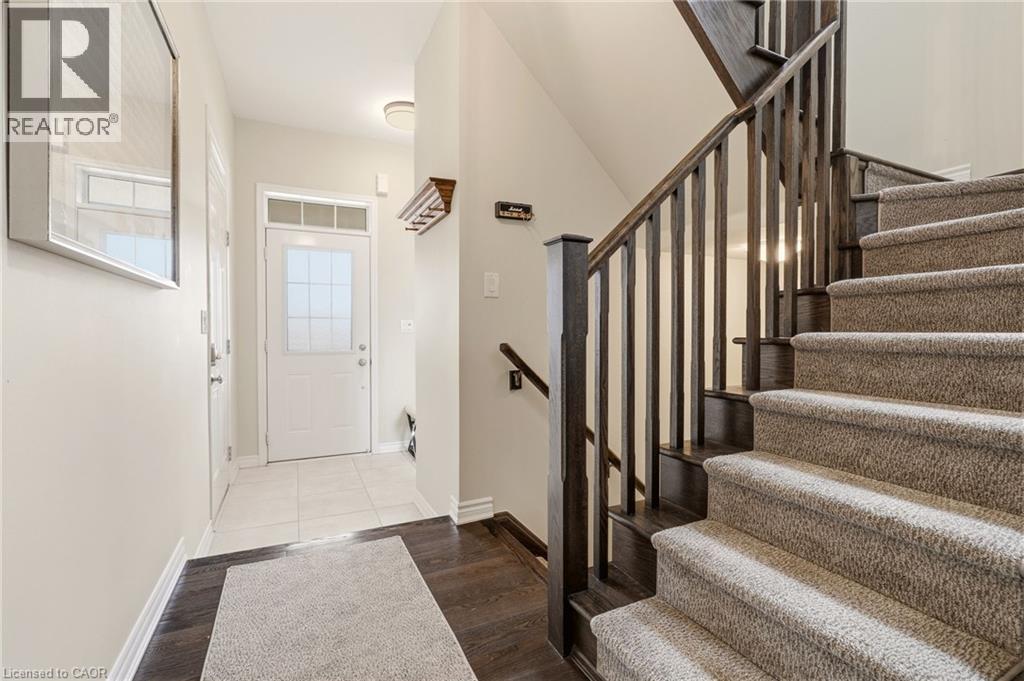 130 Stillwater Crescent, Hamilton, Ontario  L0R 2H1 - Photo 3 - 40813840