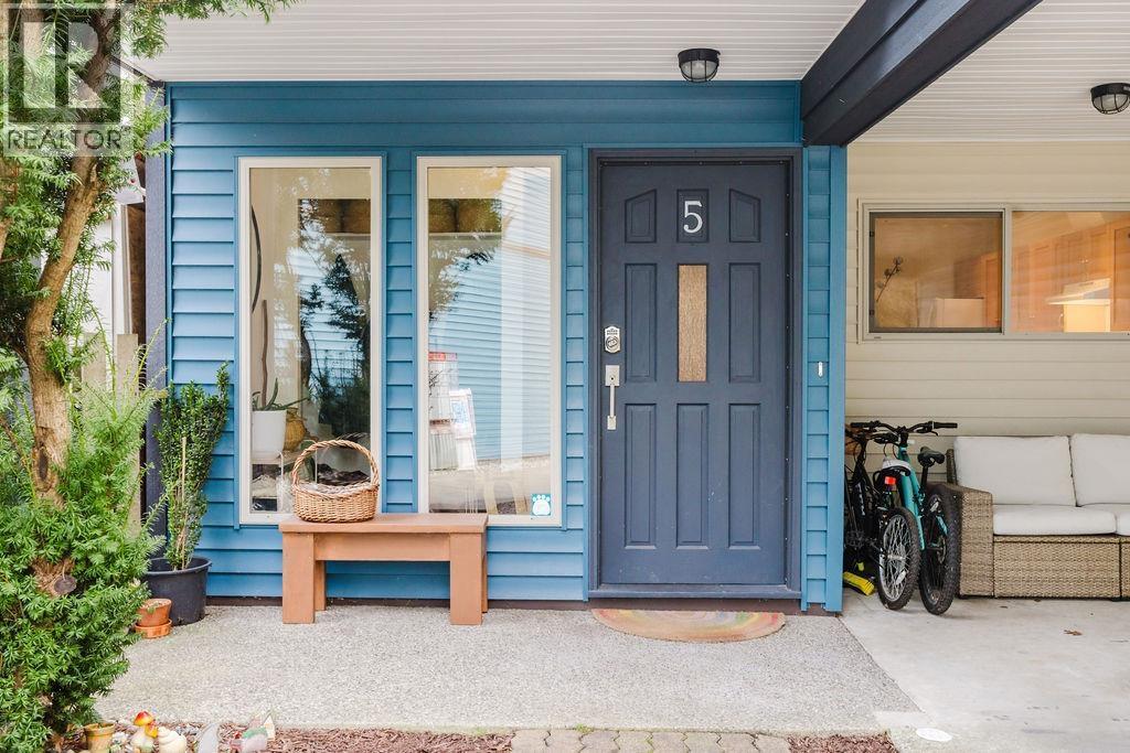 5 623 Farnham Road, Gibsons, British Columbia  V0N 1V8 - Photo 5 - R3097621