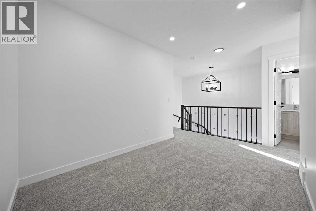 2226 Bayview Drive Sw, Airdrie, Alberta  T4B 5N4 - Photo 20 - A2289337