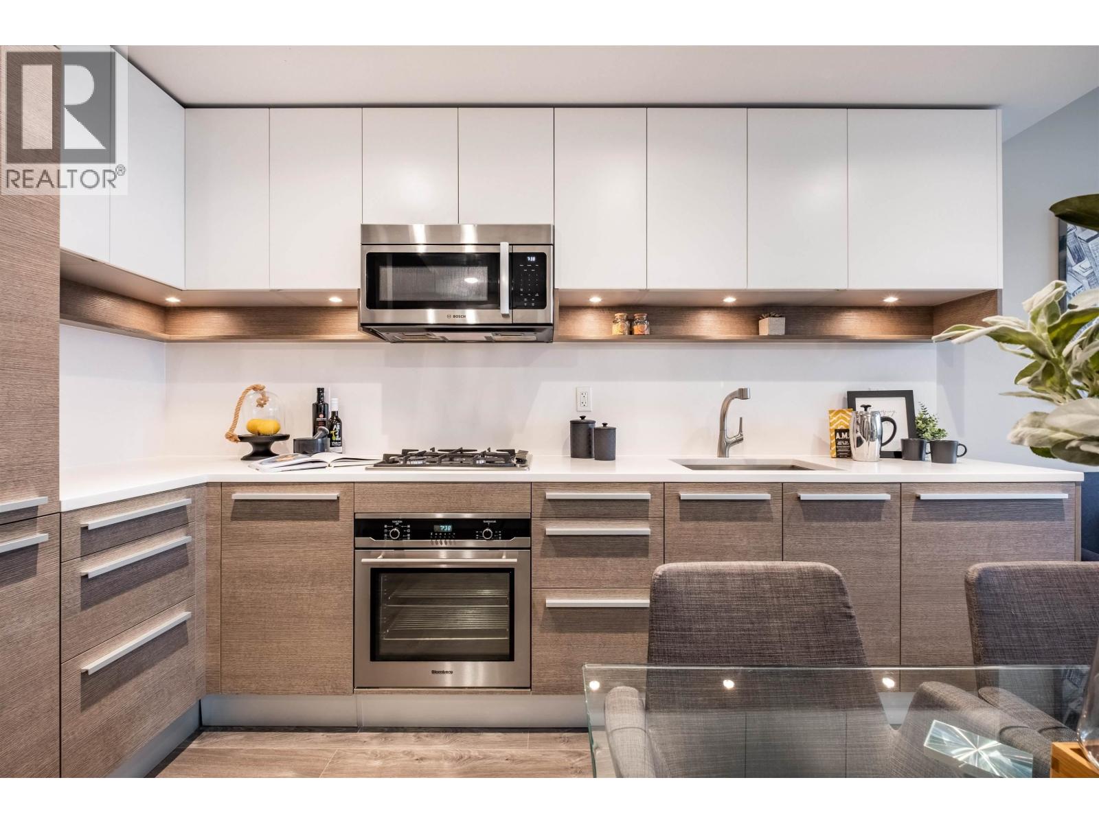 3302 4485 Skyline Drive, Burnaby, British Columbia  V5C 0J2 - Photo 3 - R3103467