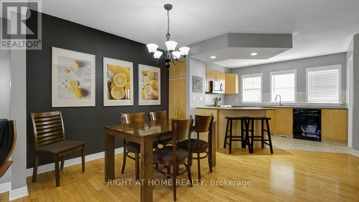 3 - 825 Grenon Avenue, Ottawa, Ontario  K2B 6G1 - Photo 12 - X12921522