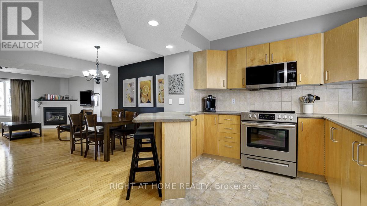 3 - 825 Grenon Avenue, Ottawa, Ontario  K2B 6G1 - Photo 18 - X12921522