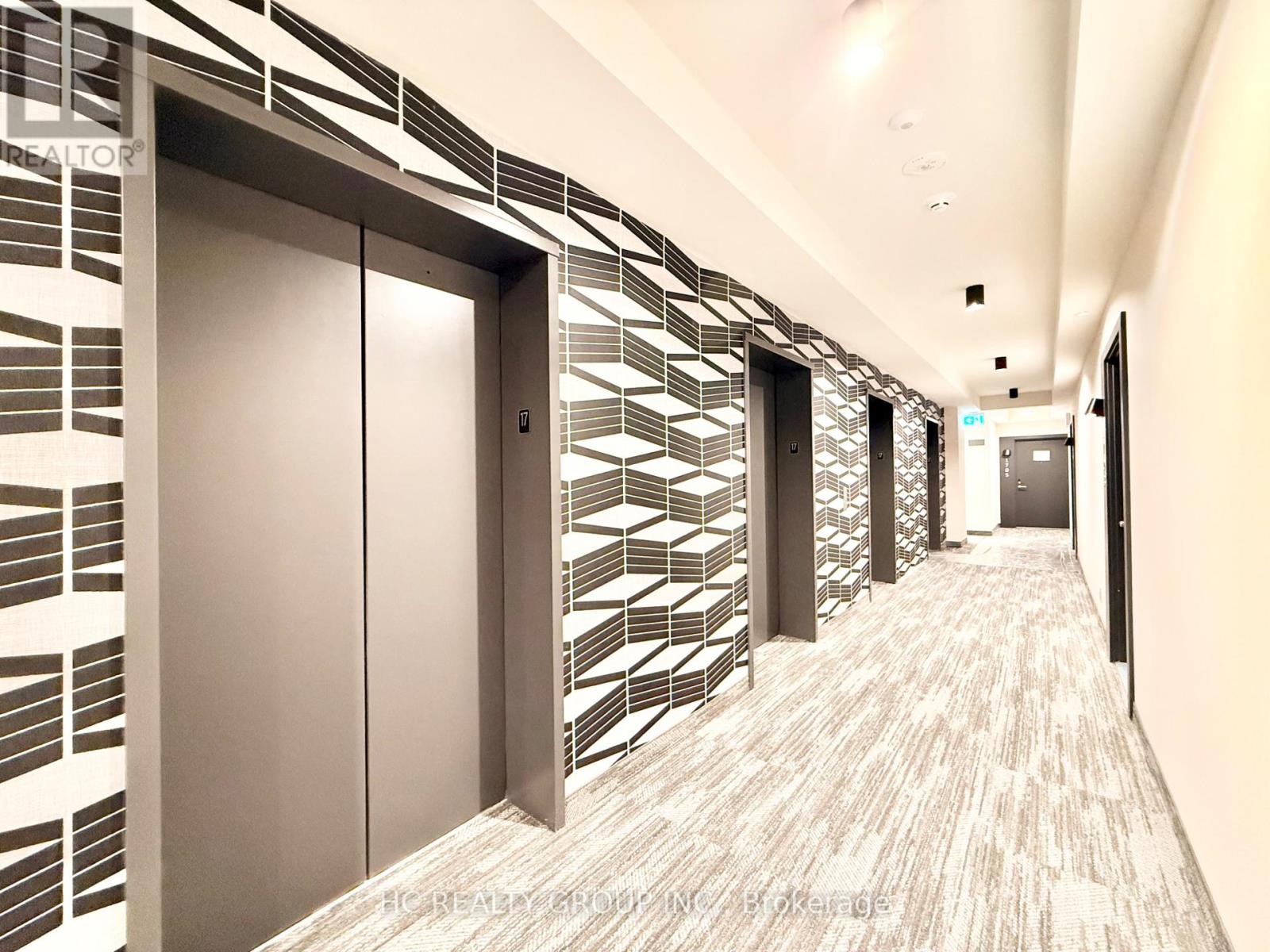 2712 - 180 Front Street E, Toronto, Ontario  M5A 0A9 - Photo 10 - C12885068