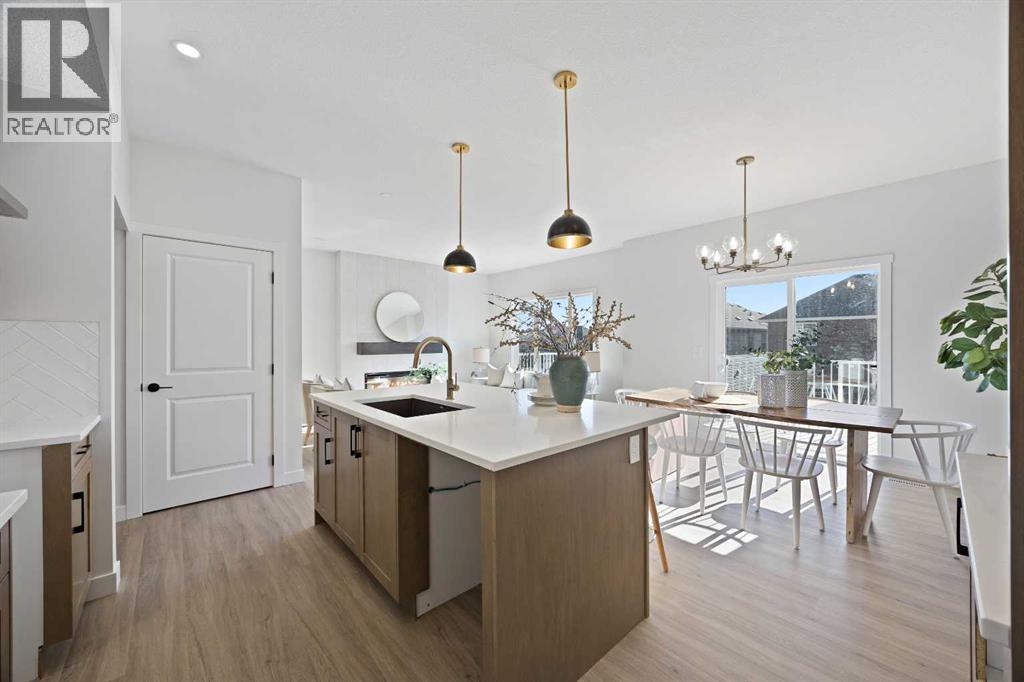 1398 Bayview Crescent SW, Airdrie, Alberta  T4B 5N9 - Photo 4 - A2267302