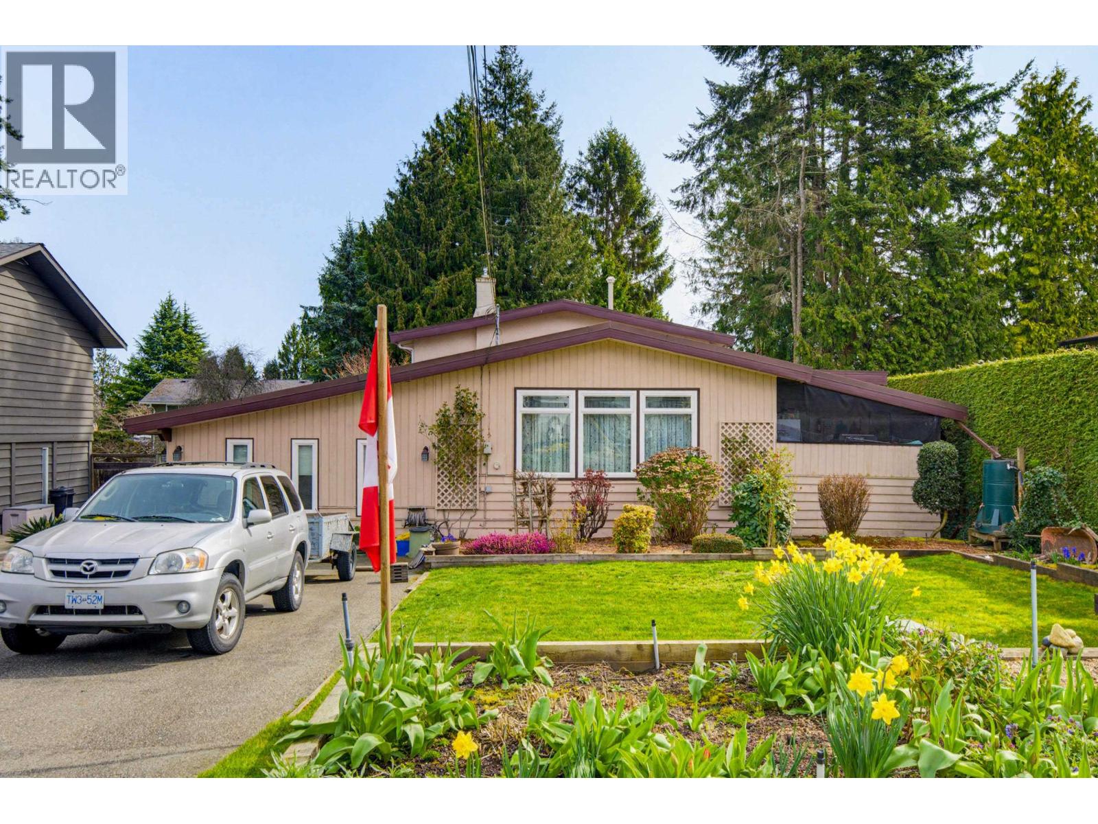 466 55 Street, Delta, British Columbia  V4M 3J7 - Photo 1 - R3103459