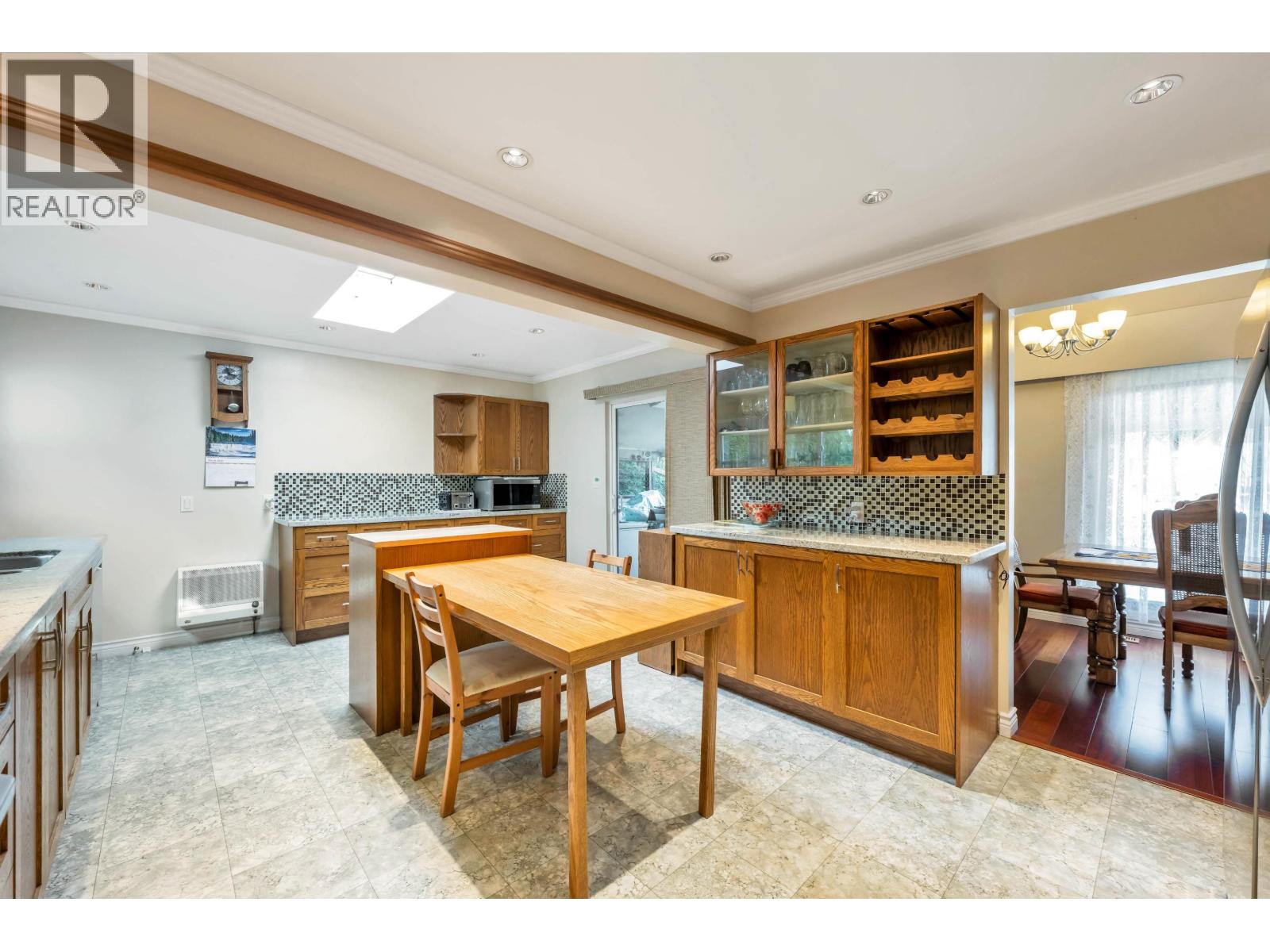 466 55 Street, Delta, British Columbia  V4M 3J7 - Photo 9 - R3103459