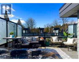 21 856 ORWELL STREET, North Vancouver, British Columbia