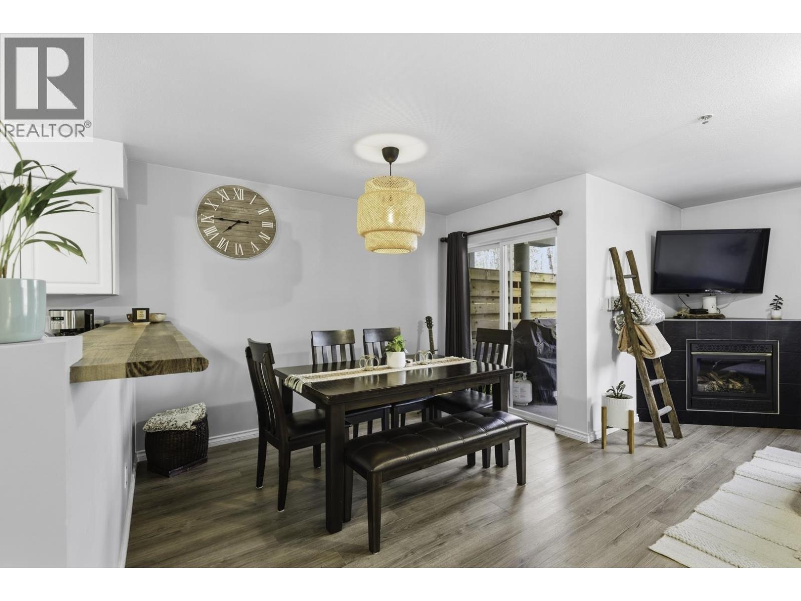 47 735 Park Road, Gibsons, British Columbia  V0N 1V7 - Photo 10 - R3103695