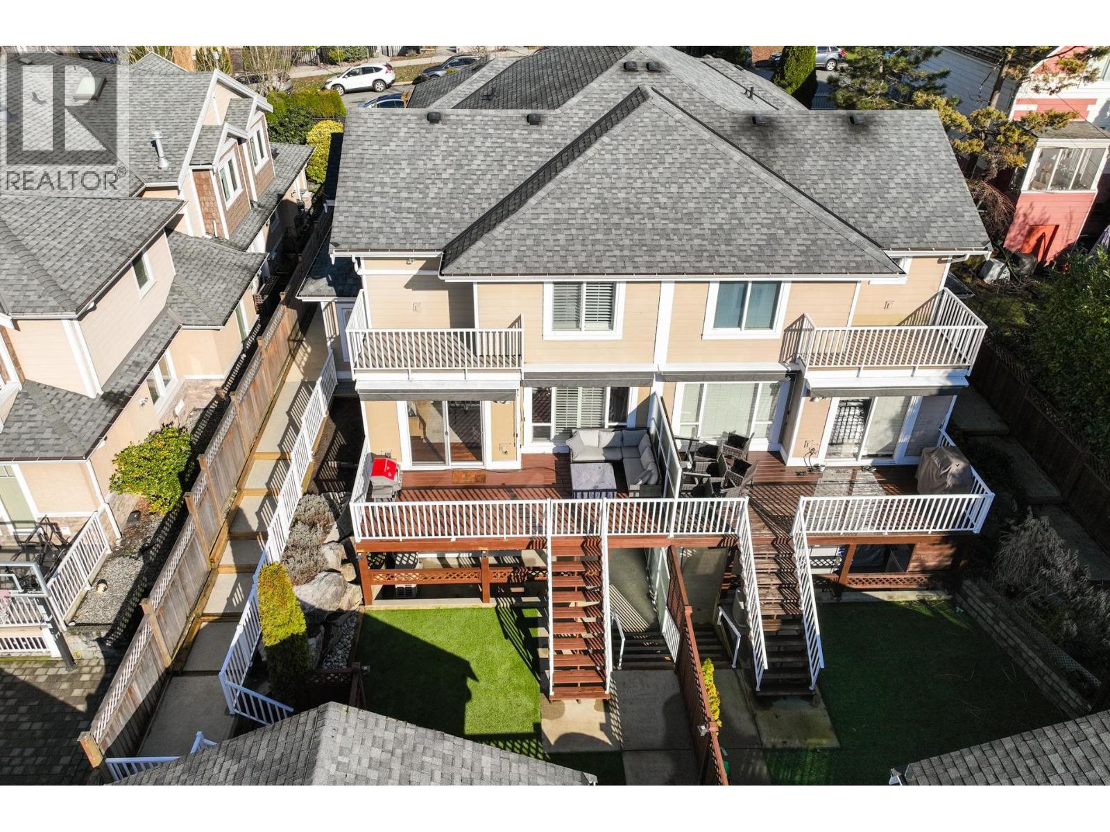 205 E 18th Street, North Vancouver, British Columbia V7L 2X7 - Photo 38 - R3103696