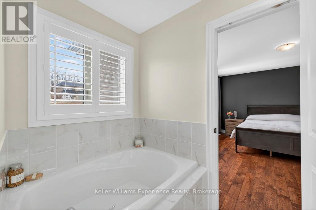 192 Muirfield Drive, Barrie, Ontario  L4N 6K7 - Photo 22 - S12921532