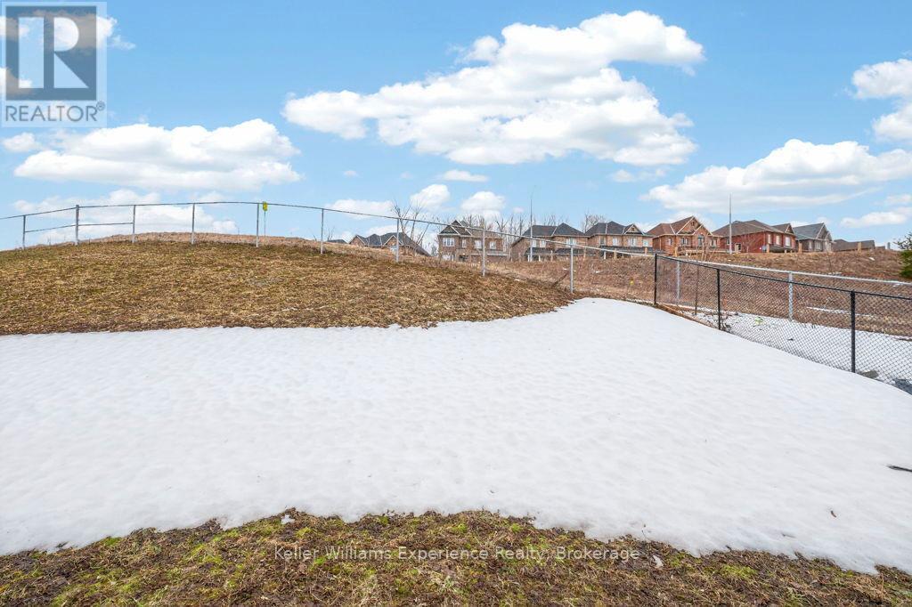 192 Muirfield Drive, Barrie, Ontario  L4N 6K7 - Photo 31 - S12921532