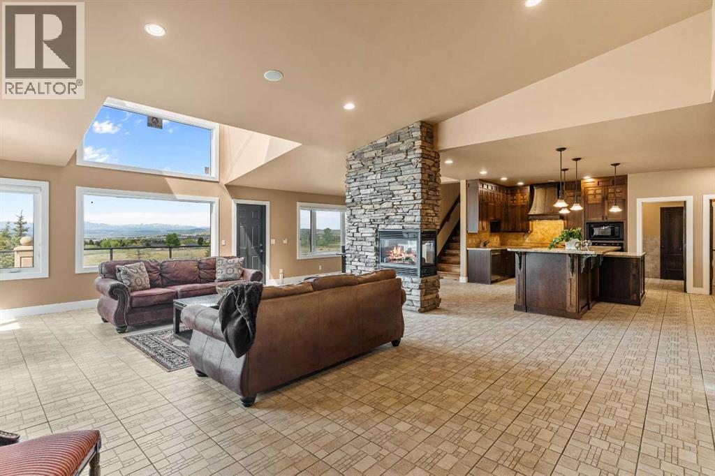 40090 Retreat Road, Rural Rocky View County, Alberta  T4C 1A2 - Photo 11 - A2295217