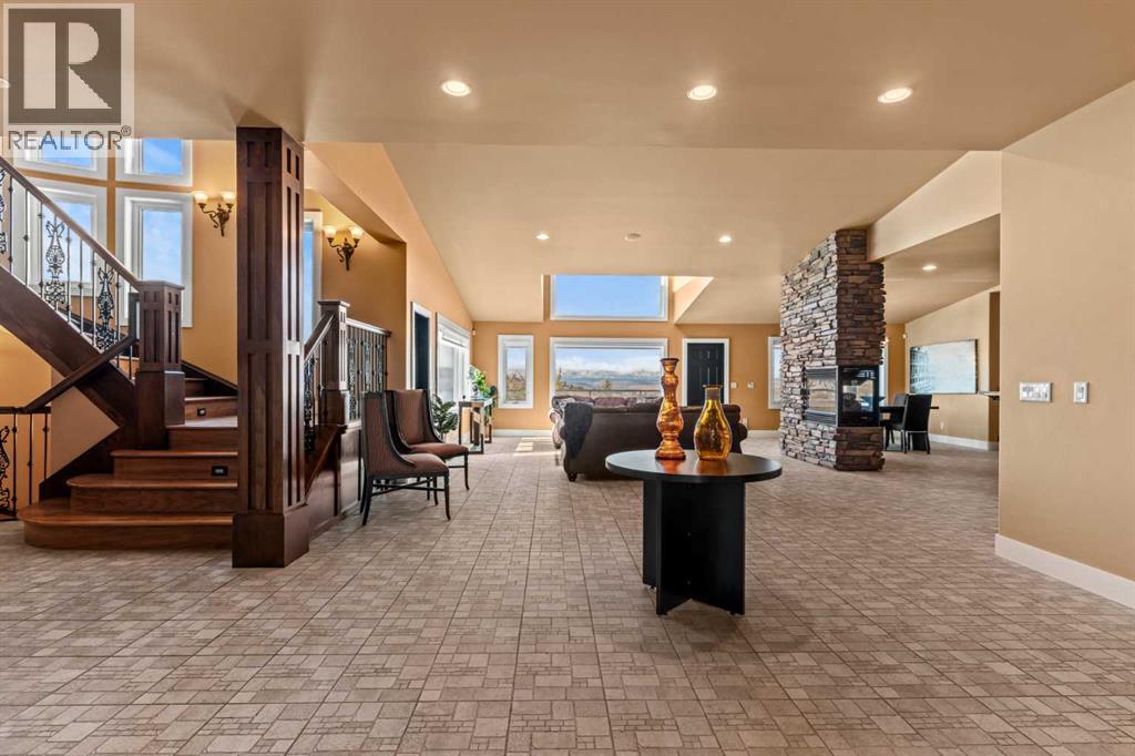 40090 Retreat Road, Rural Rocky View County, Alberta  T4C 1A2 - Photo 8 - A2295217