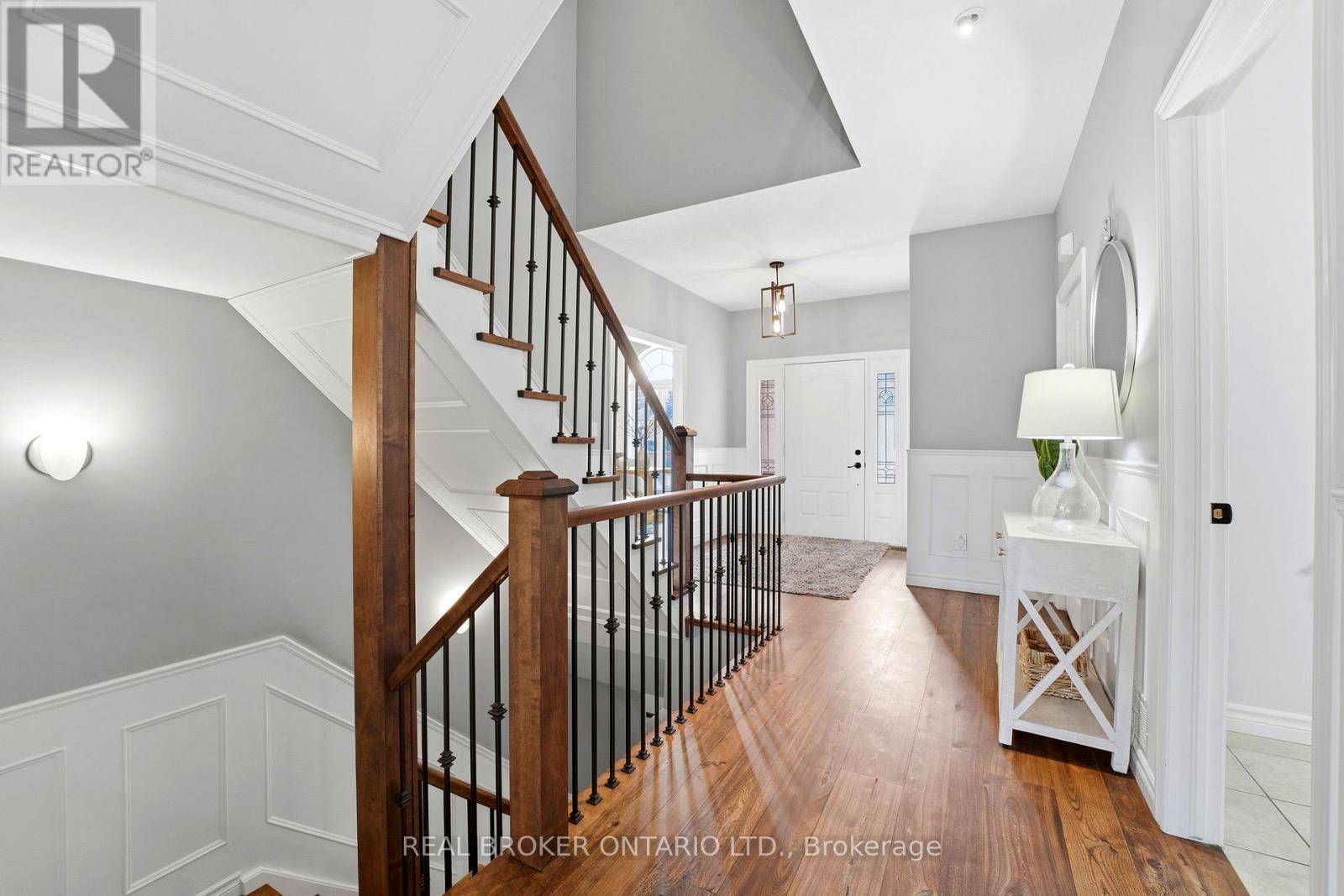 20 Cottonwood Crescent, Cambridge, Ontario  N1T 2A7 - Photo 8 - X12921536