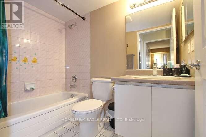 806 - 400 Webb Drive, Mississauga, Ontario  L5B 3Z7 - Photo 27 - W12918204