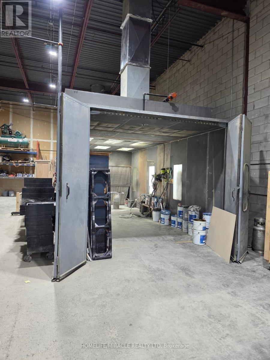 10&11 - 5456 Tomken Road, Mississauga, Ontario  L4W 2Z5 - Photo 12 - W12912716