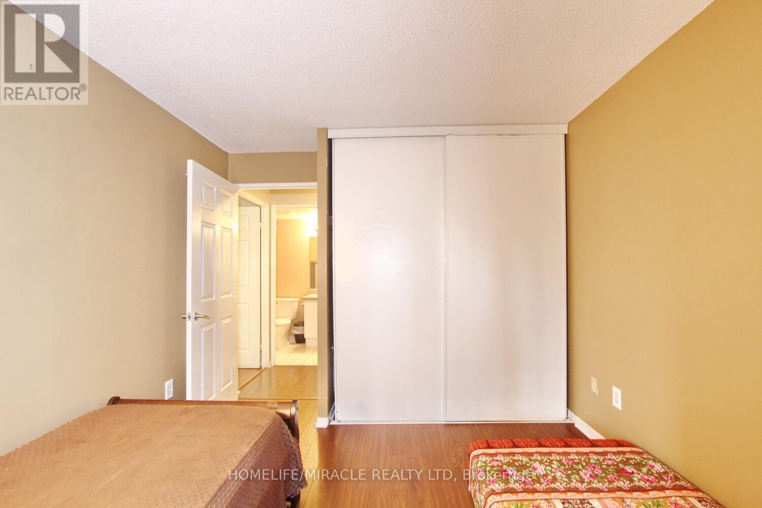 806 - 400 Webb Drive, Mississauga, Ontario  L5B 3Z7 - Photo 26 - W12918204