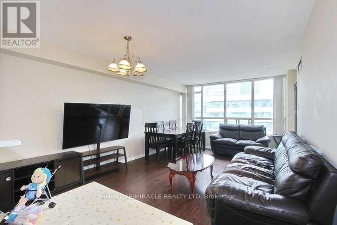 806 - 400 Webb Drive, Mississauga, Ontario  L5B 3Z7 - Photo 12 - W12918204