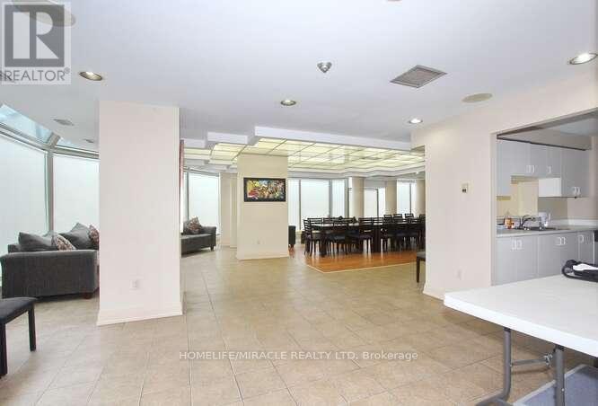 806 - 400 Webb Drive, Mississauga, Ontario  L5B 3Z7 - Photo 40 - W12918204
