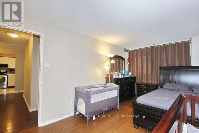 806 - 400 Webb Drive, Mississauga, Ontario  L5B 3Z7 - Photo 21 - W12918204