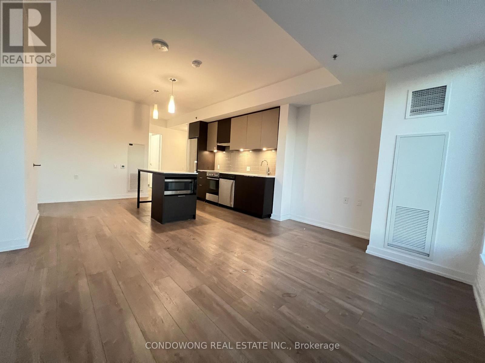 1704 - 203 College Street, Toronto, Ontario  M5T 0C8 - Photo 4 - C12921508