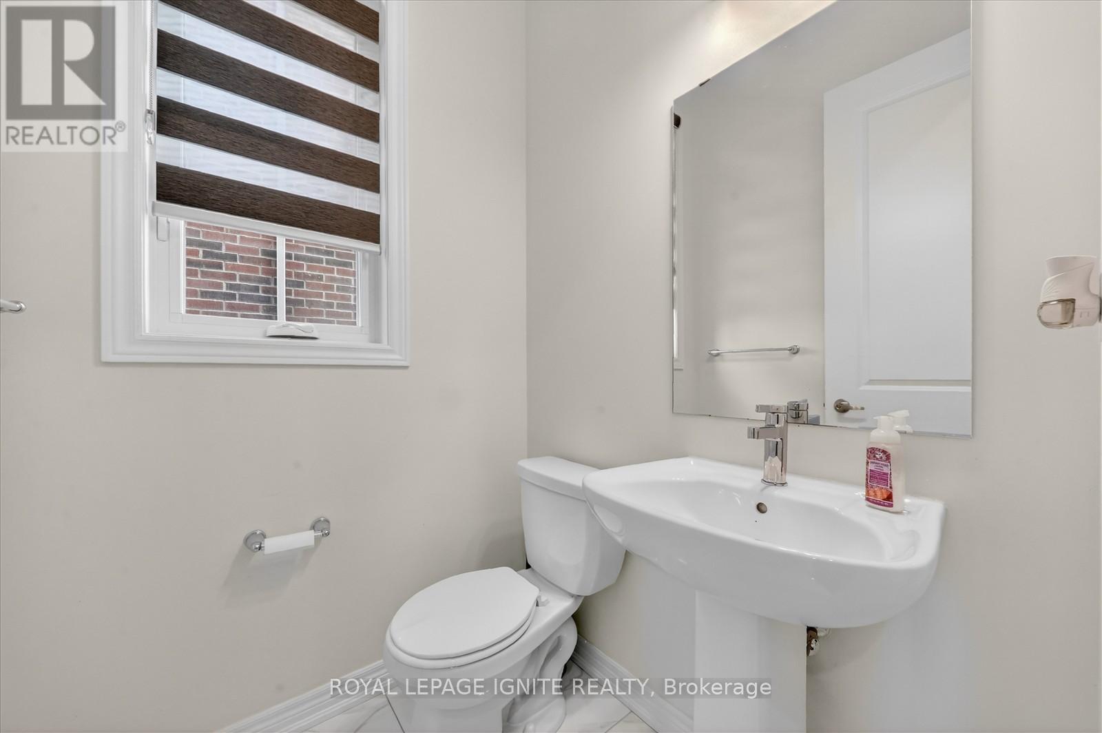 308 Windfields Farm Drive W, Oshawa, Ontario  L1L 0M3 - Photo 10 - E12921486