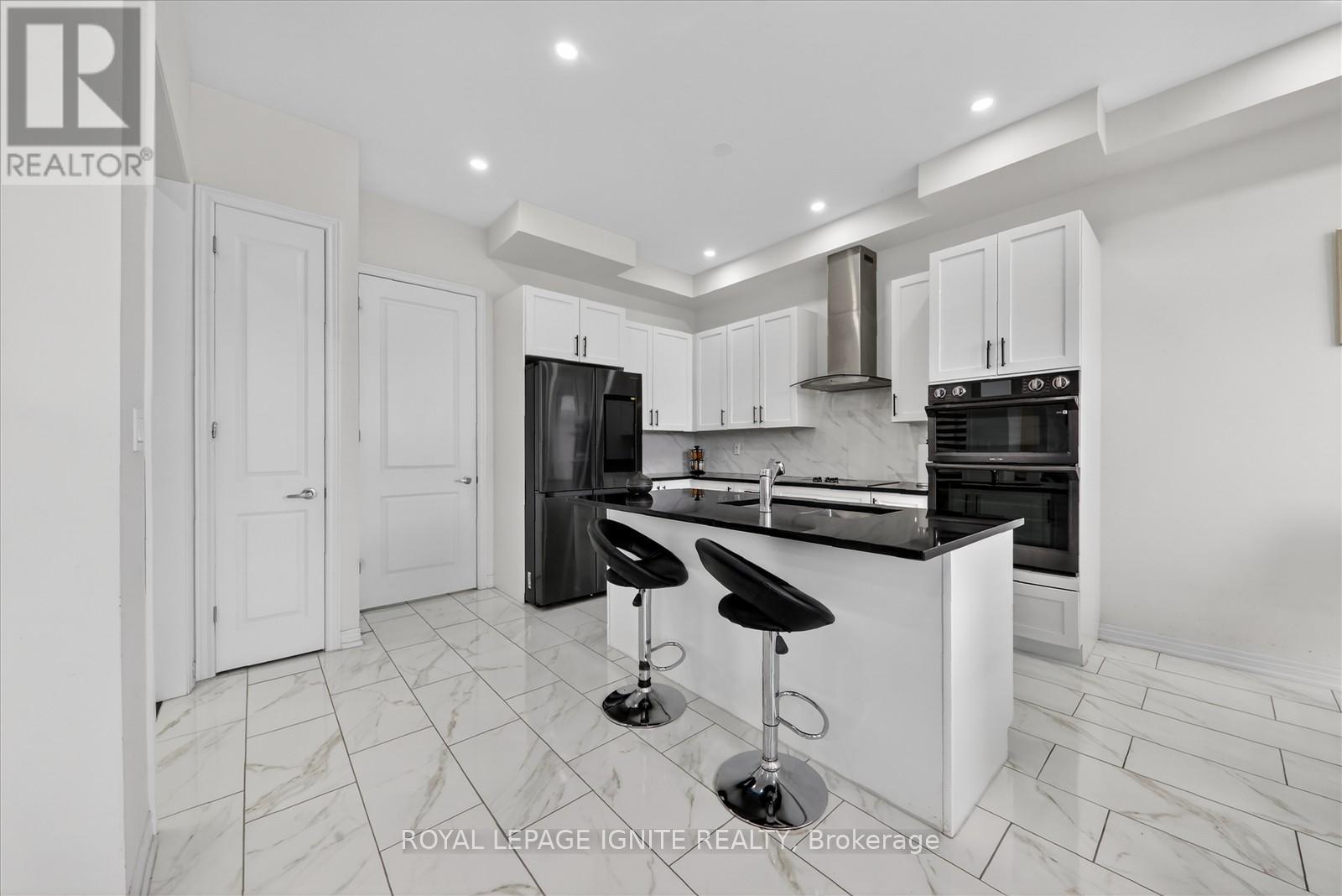 308 Windfields Farm Drive W, Oshawa, Ontario  L1L 0M3 - Photo 18 - E12921486