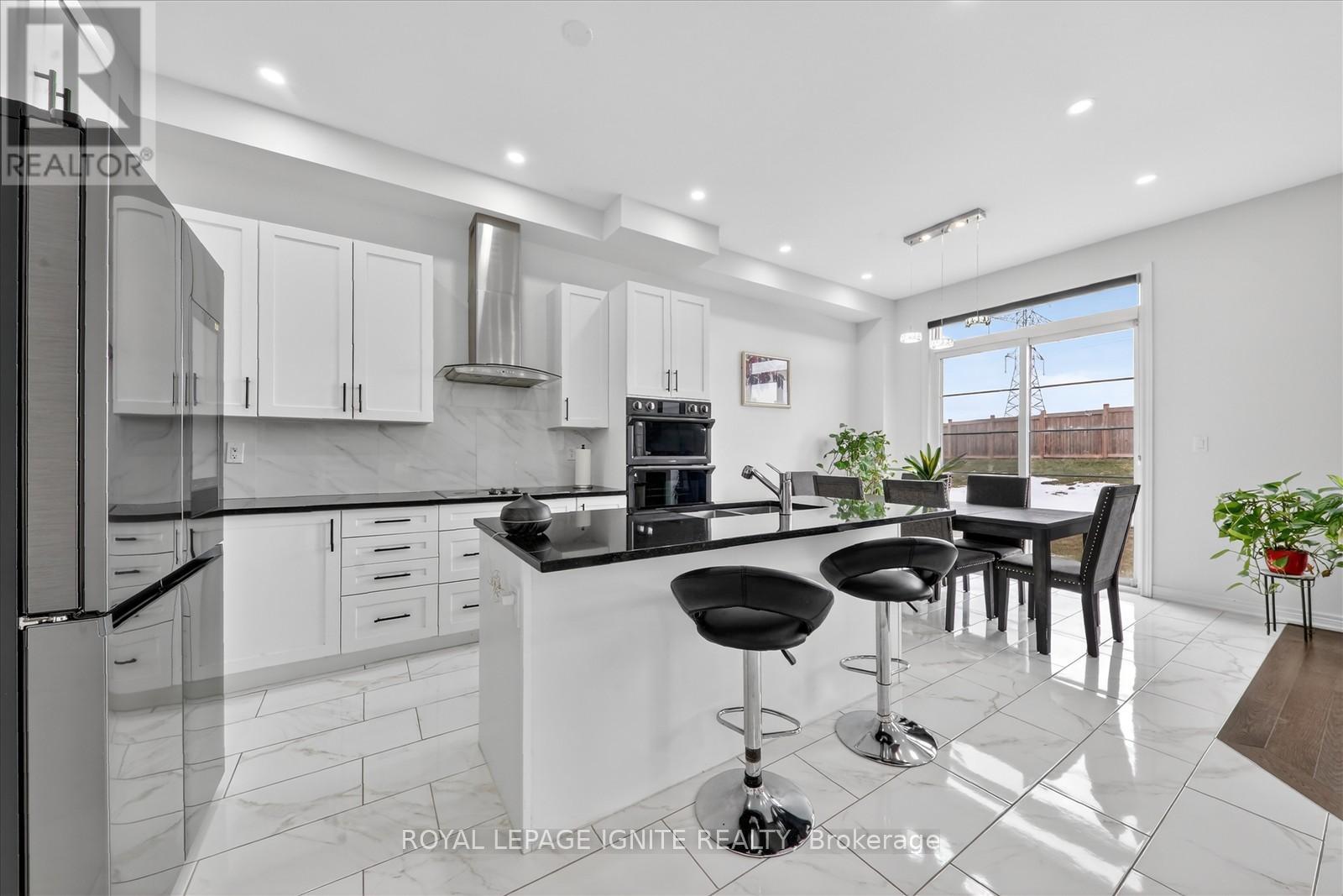 308 Windfields Farm Drive W, Oshawa, Ontario  L1L 0M3 - Photo 22 - E12921486