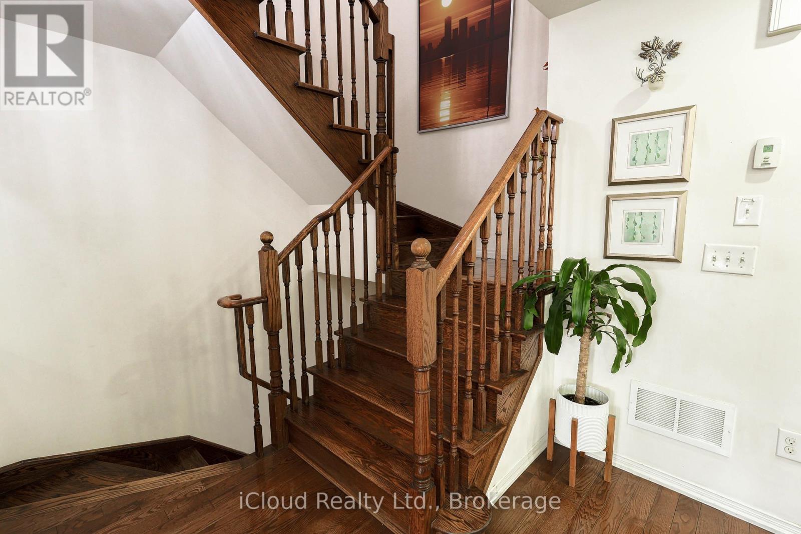 55 Maidstone Way, Whitby, Ontario  L1R 0L7 - Photo 15 - E12921500