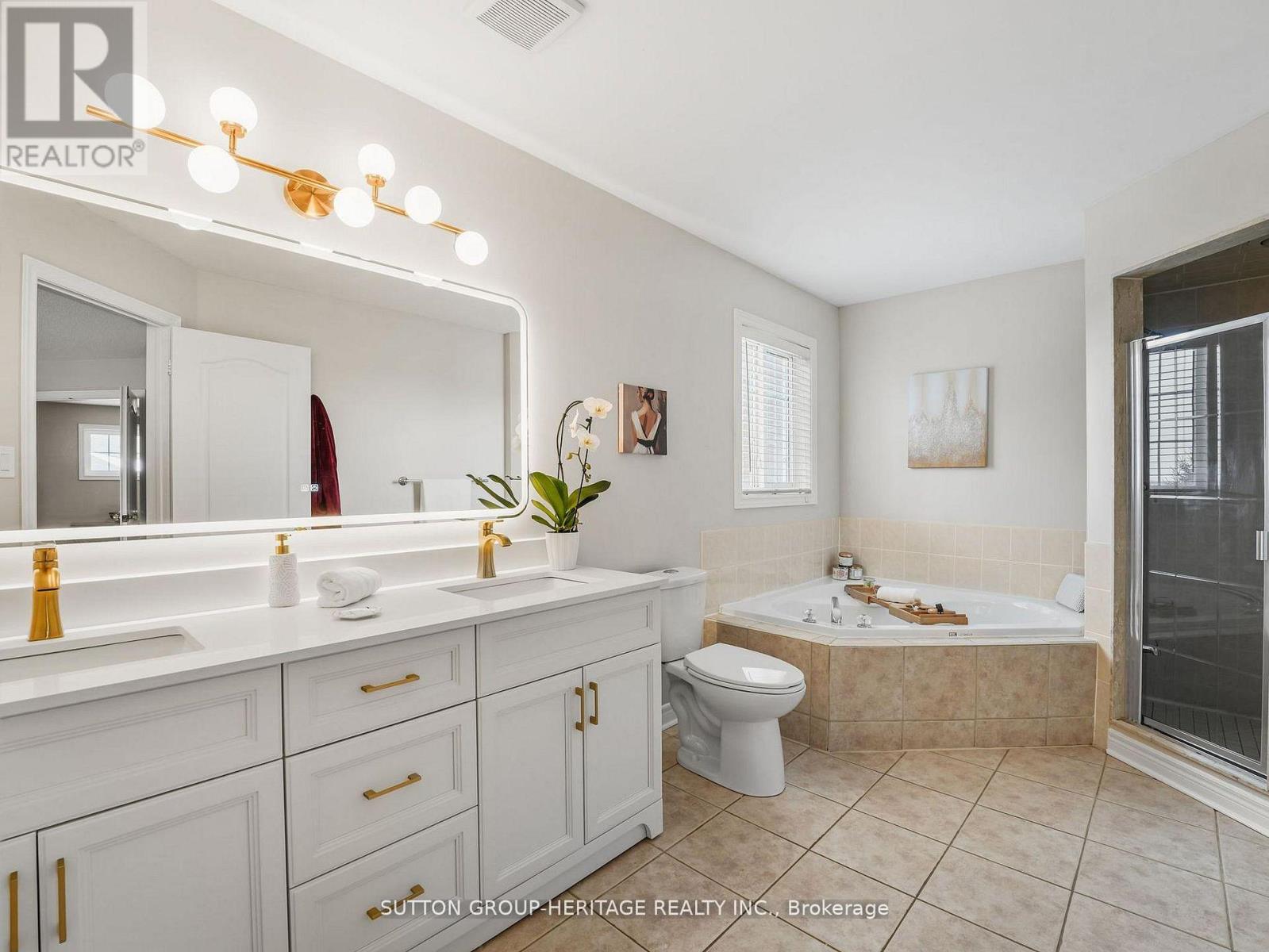 21 Sheldon Drive, Ajax, Ontario  L1T 4K7 - Photo 19 - E12921520