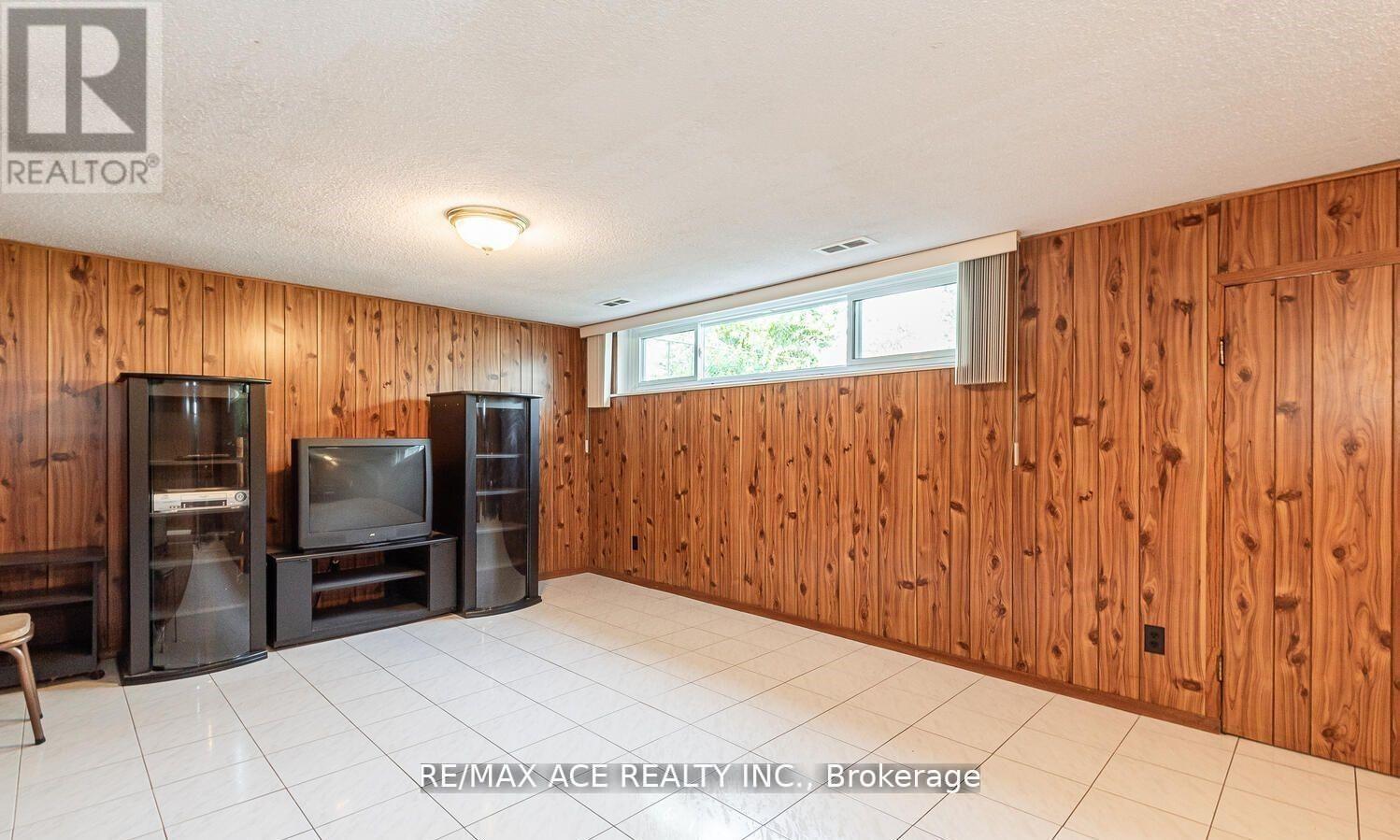 Bsmt - 12 Richome Court, Toronto, Ontario  M1K 2Y1 - Photo 4 - E12921534