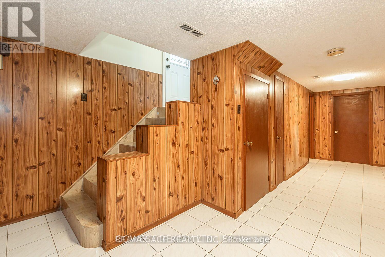 Bsmt - 12 Richome Court, Toronto, Ontario  M1K 2Y1 - Photo 5 - E12921534