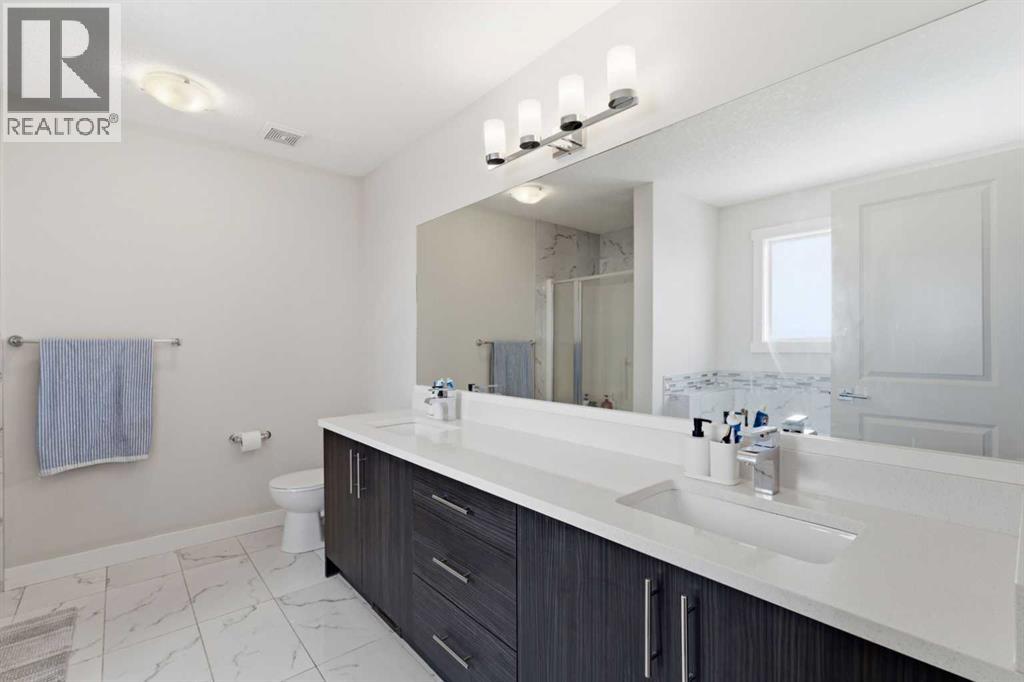 42 Baysprings Way Sw, Airdrie, Alberta  T4B 3V1 - Photo 27 - A2289810