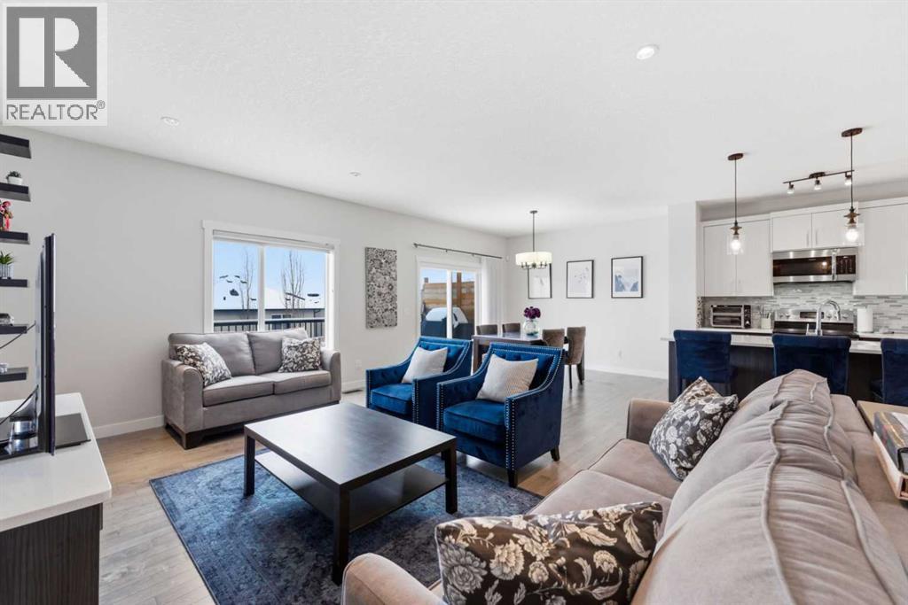 42 Baysprings Way Sw, Airdrie, Alberta  T4B 3V1 - Photo 7 - A2289810