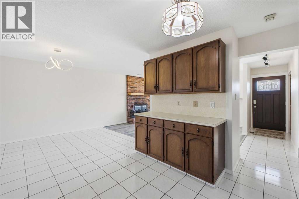 4636 26 Avenue Ne, Calgary, Alberta  T1Y 2R8 - Photo 12 - A2294387